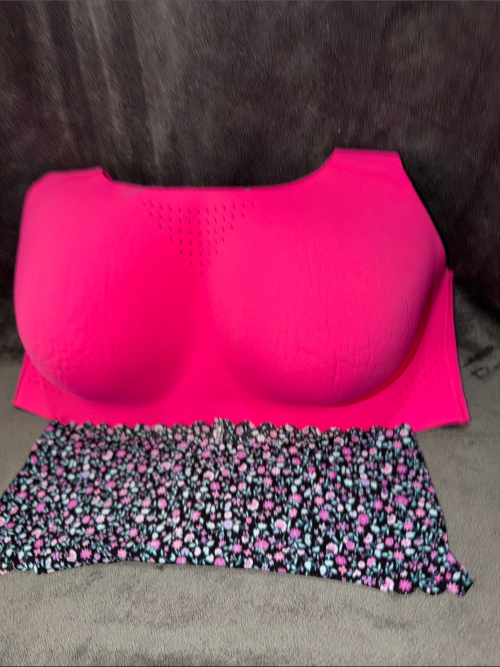 Victoria’s Secret Seamless Wireless Bandeau Bra - Hot Pink
